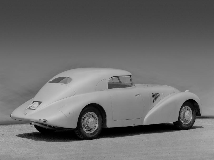  Mercedes-Benz 540K Streamliner 1938 года  (фото 7 из 10)